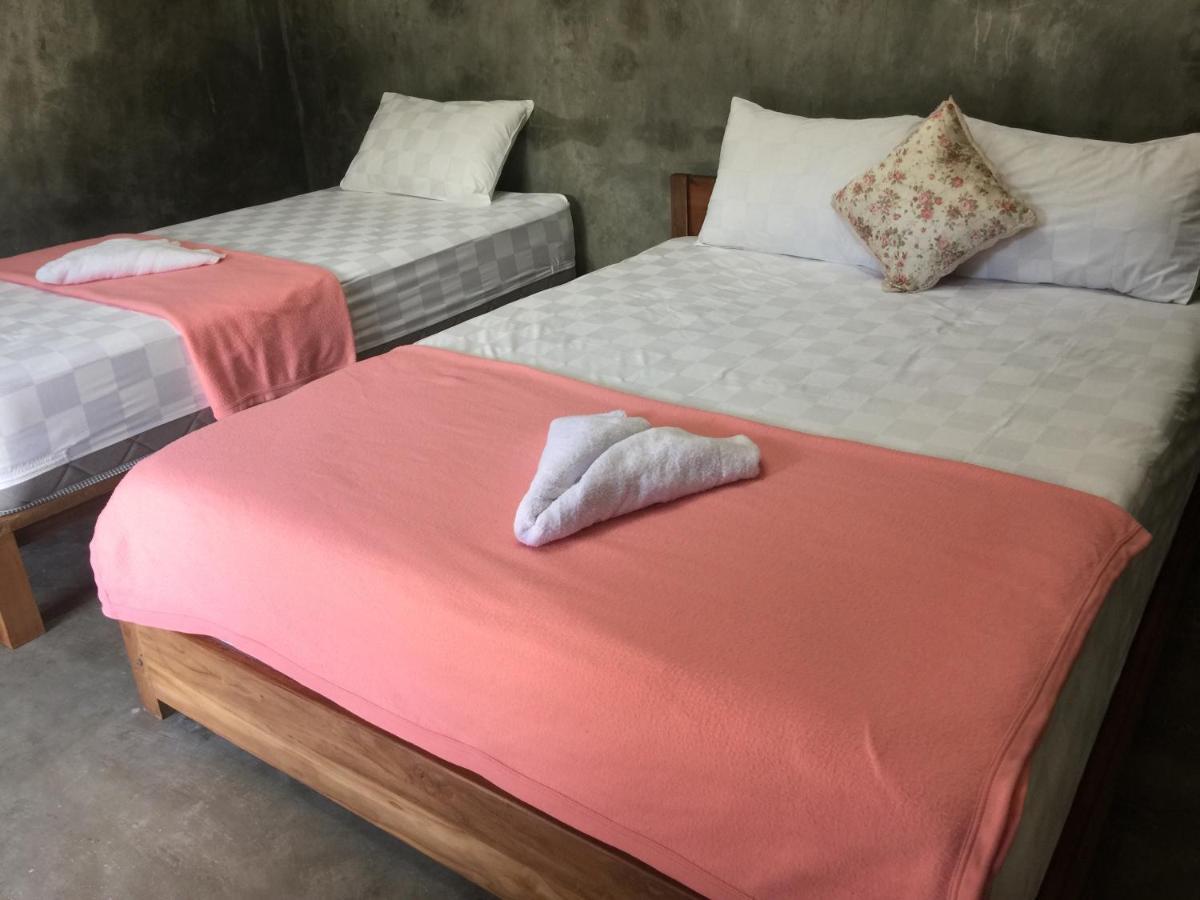 Watukarung Ristu Homestay Kalak エクステリア 写真