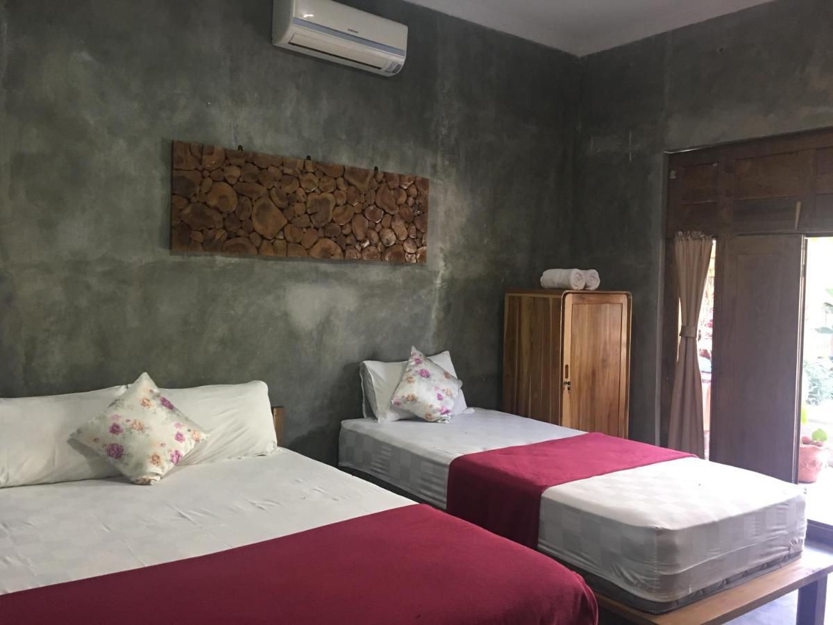 Watukarung Ristu Homestay Kalak エクステリア 写真