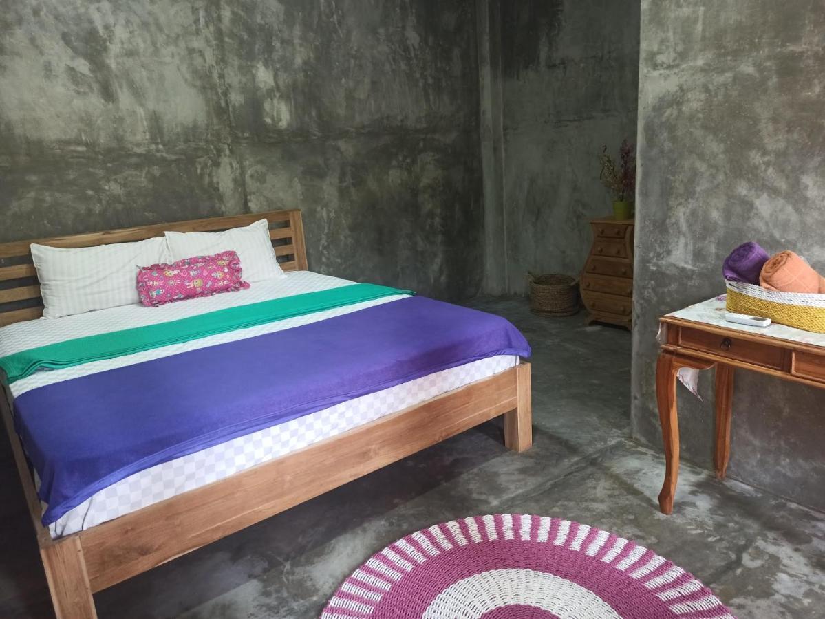 Watukarung Ristu Homestay Kalak エクステリア 写真
