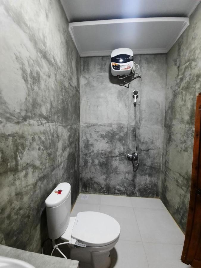 Watukarung Ristu Homestay Kalak エクステリア 写真