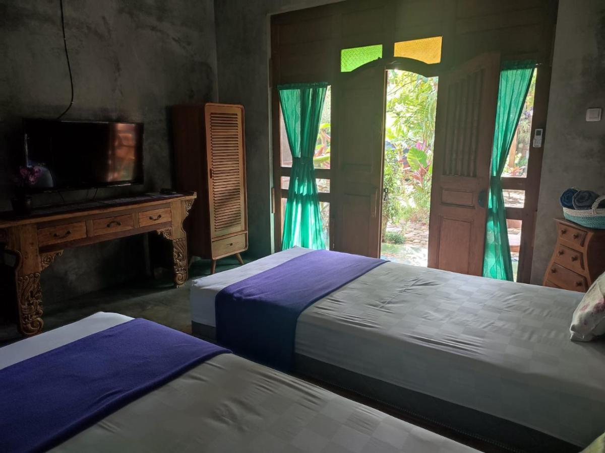 Watukarung Ristu Homestay Kalak エクステリア 写真